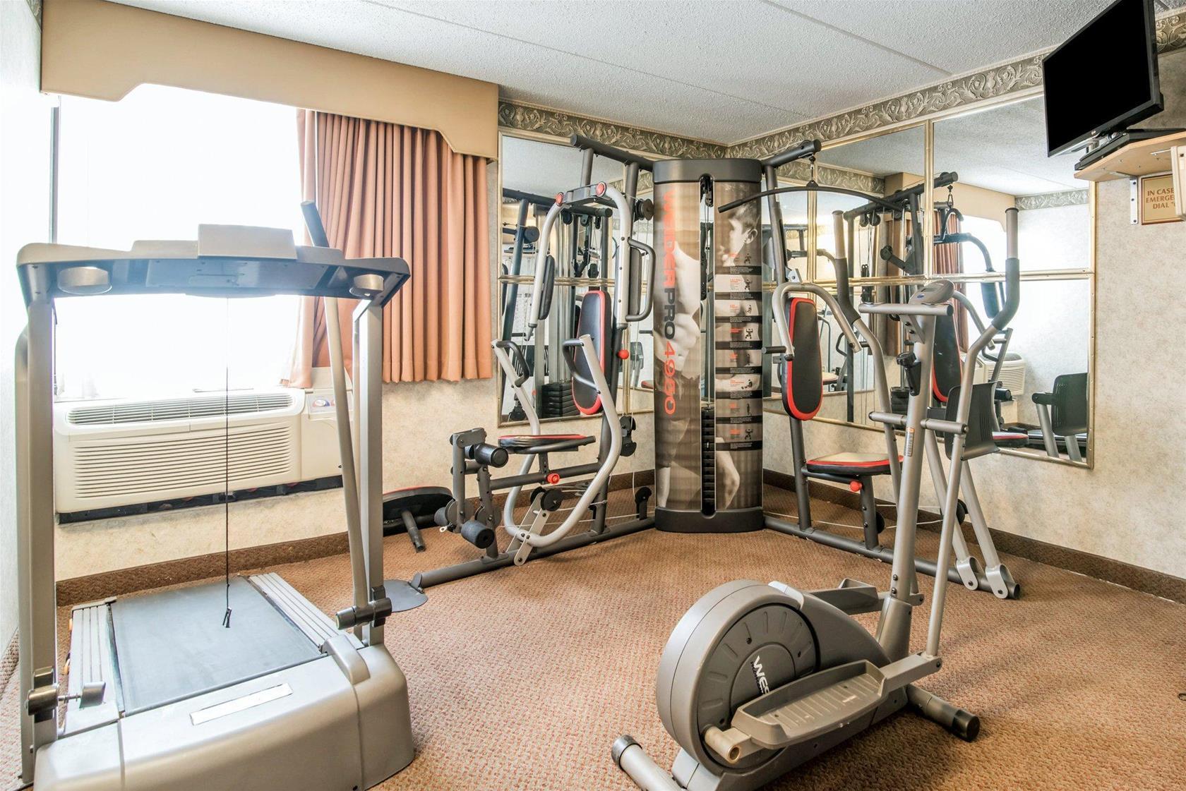Comfort Inn & Suites Liverpool - Syracuse North Екстер'єр фото