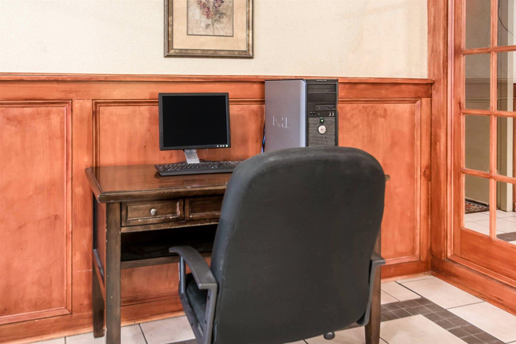 Comfort Inn & Suites Liverpool - Syracuse North Екстер'єр фото