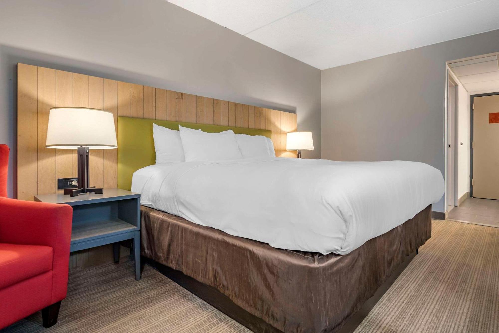 Comfort Inn & Suites Liverpool - Syracuse North Екстер'єр фото